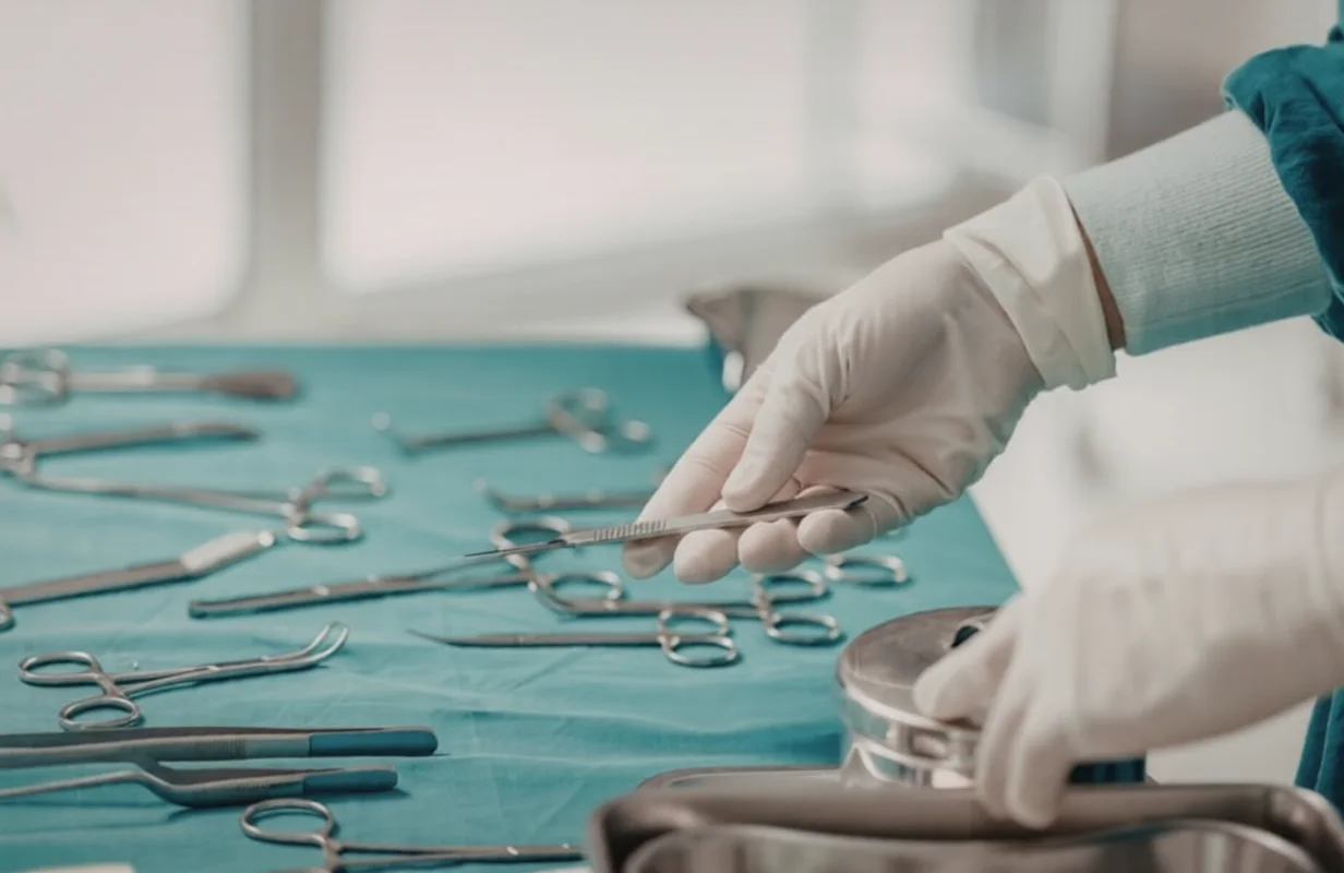 Medical surgical equipment for sale and rent in Tamil Nadu - hospital beds, wheelchairs, oxygen concentrators